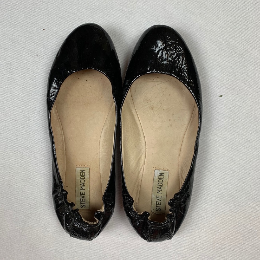Steve Madden patent leather black flats size 7.5